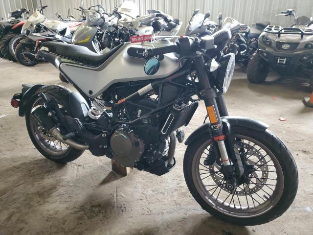 Изображение 2021 HUSQVARNA VITPILEN 401/SVARTPILEN 401  2021