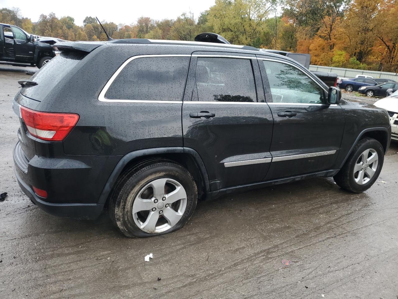 Obraz 3 z 2012 JEEP GRAND CHEROKEE LAREDO 2012 z VIN 1C4RJFAG4CC299000