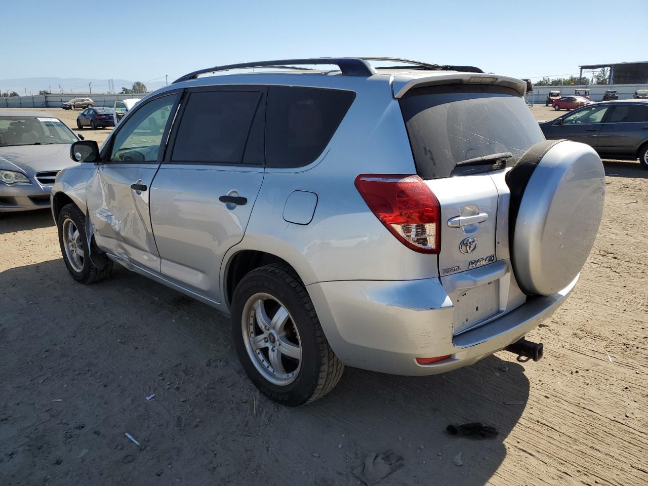 Image 2 of 2007 TOYOTA RAV4  2007 with VIN JTMZD33V376025907