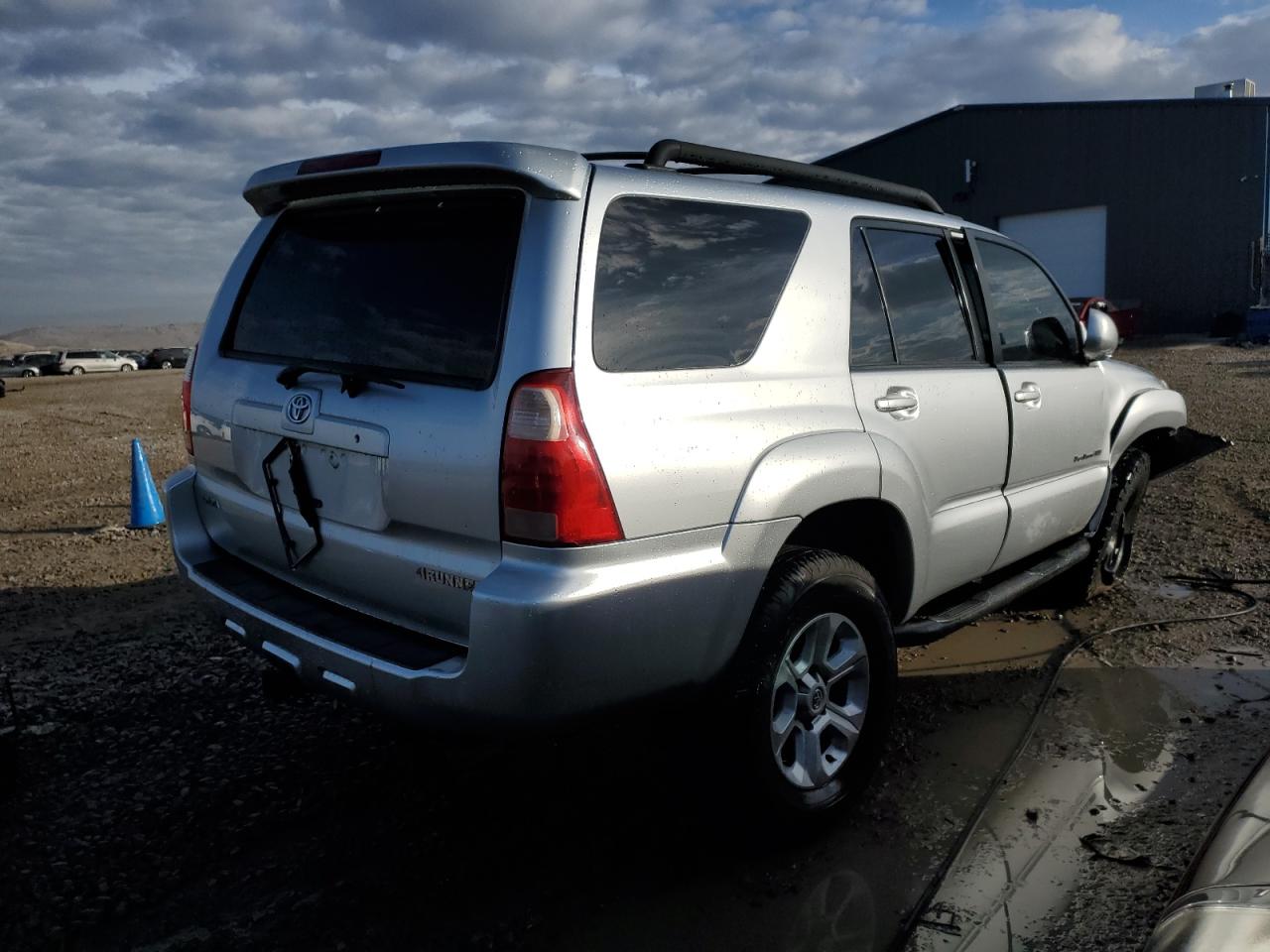 Image 3 of 2008 TOYOTA 4RUNNER SR5 2008 with VIN JTEBU14R48K029458