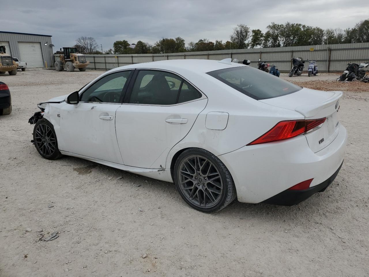 Изображение 2 2017 LEXUS IS 350 2017 с VIN JTHCE1D23H5013080