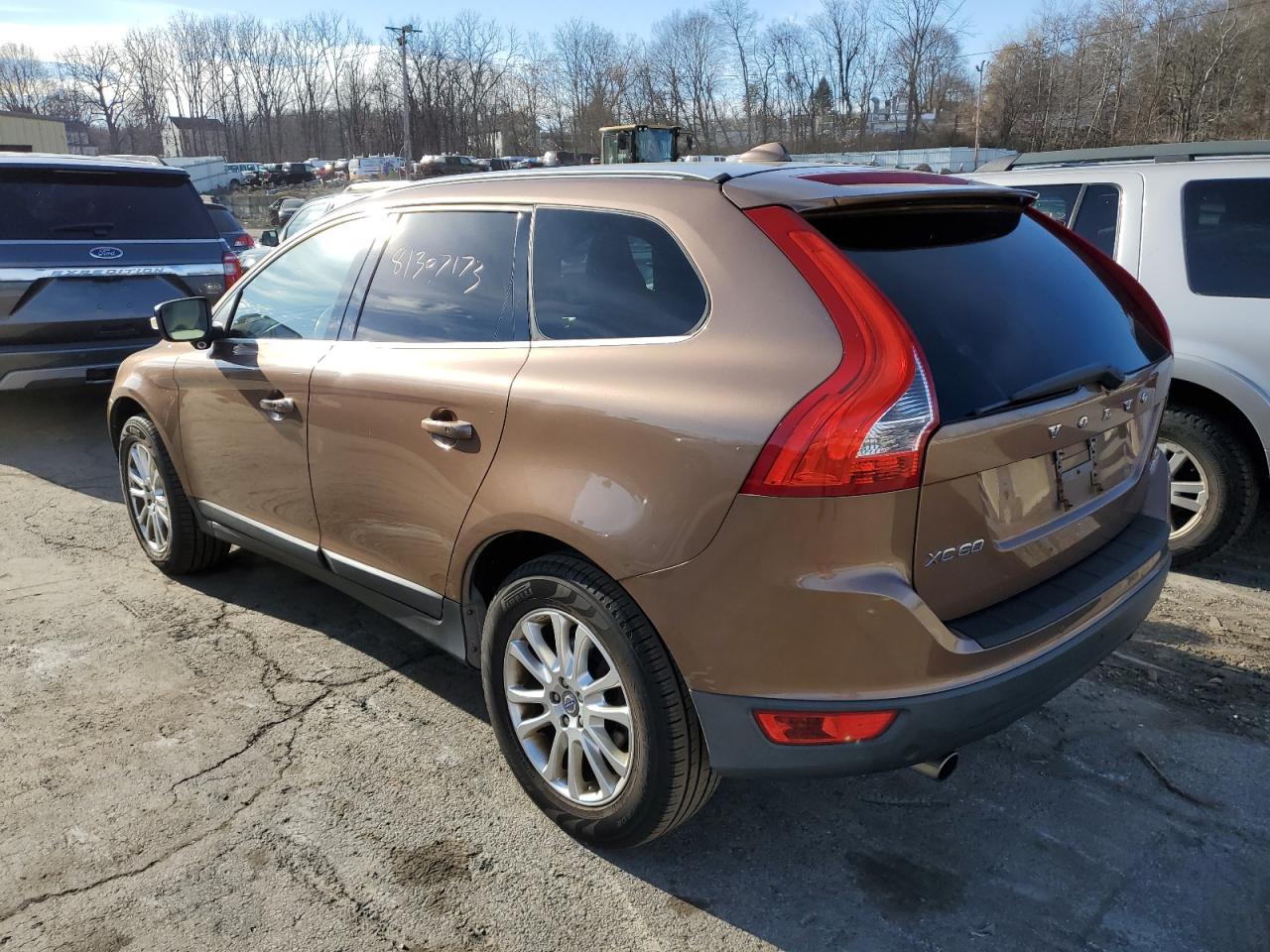 Obraz 2 z 2010 VOLVO XC60 T6 2010 z VIN YV4992DZ8A2031971