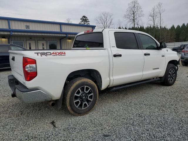 Image 3 of 2017 TOYOTA TUNDRA CREWMAX SR5 2017 with VIN 5TFDW5F13HX587486