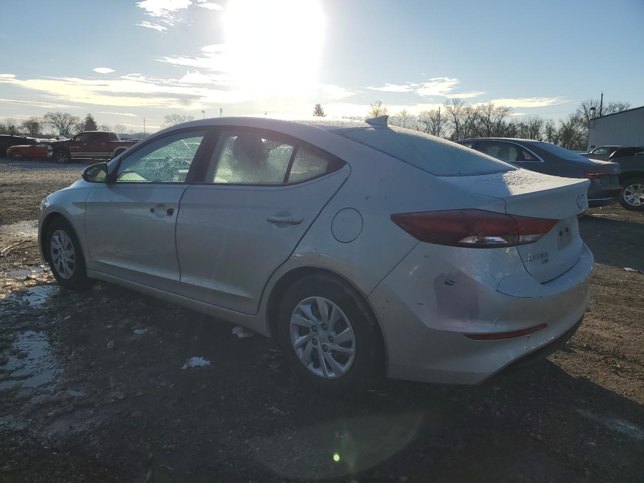 Image 2 of 2017 HYUNDAI ELANTRA SE 2017 with VIN 5NPD74LFXHH051539