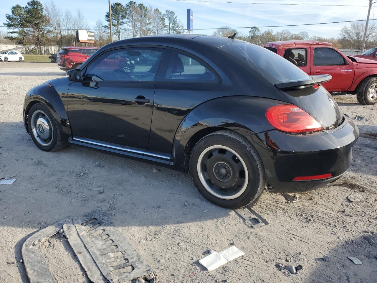 Image 2 of 2012 VOLKSWAGEN BEETLE  2012 with VIN 3VWJX7AT7CM613491