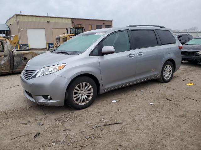Obraz 2016 TOYOTA SIENNA XLE 2016