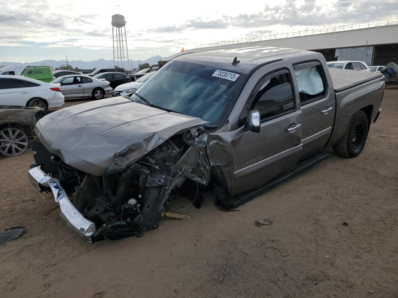 Obraz 1 z 2013 CHEVROLET SILVERADO C1500 LT 2013 z VIN 3GCPCSE06DG155101
