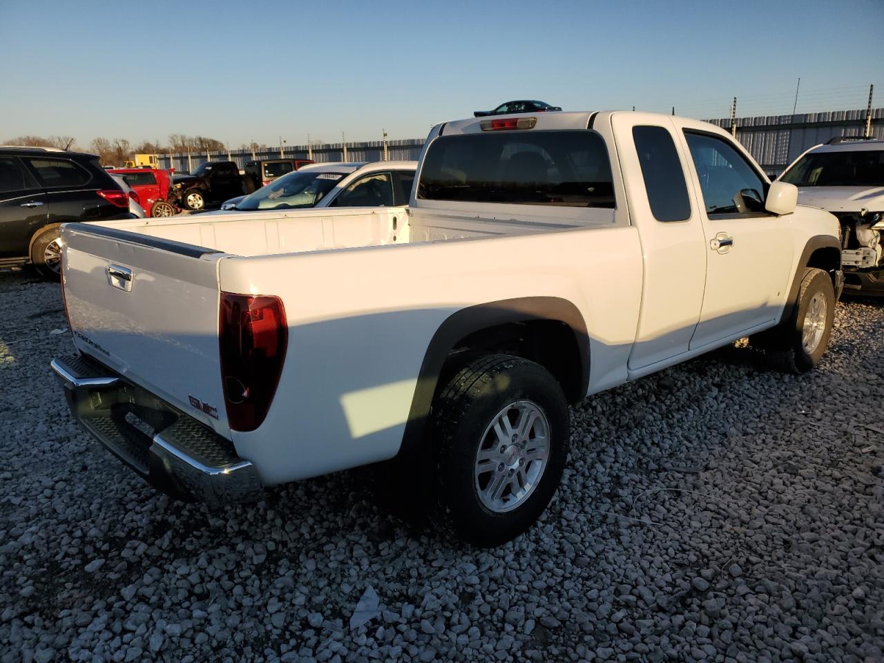 Image 3 of 2009 GMC CANYON  2009 with VIN 1GTDT19E598158006