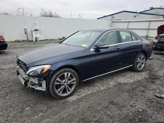 Obraz 1 z 2015 MERCEDES-BENZ C 300 4MATIC 2015 z VIN 55SWF4KB3FU092891