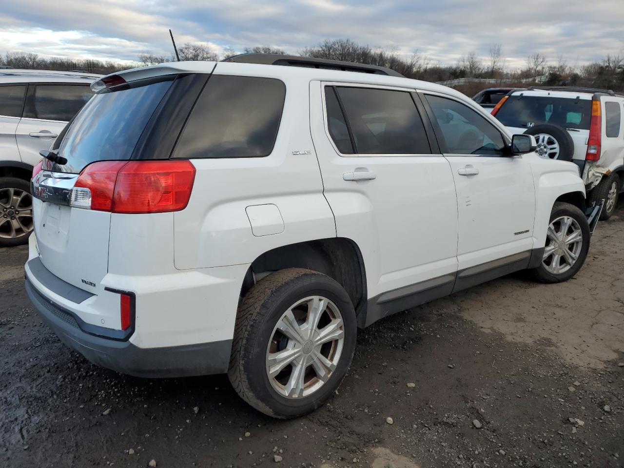 Image 3 of 2017 GMC TERRAIN SLE 2017 with VIN 2GKFLTEK3H6352543