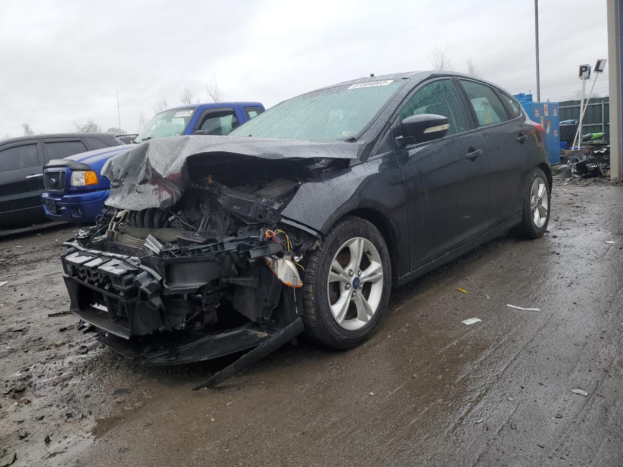 Image 1 of 2014 FORD FOCUS SE 2014 with VIN 1FADP3K21EL188956