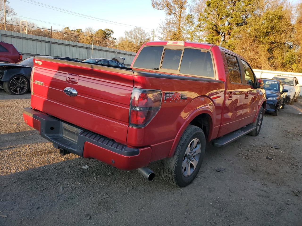 Image 3 of 2011 FORD F150 SUPERCREW 2011 with VIN 1FTFW1CT3BKE13588
