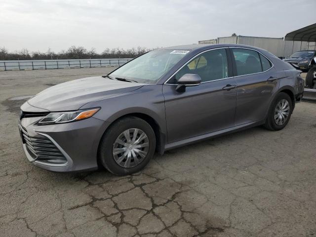 Image 1 of 2022 TOYOTA CAMRY LE 2022 with VIN 4T1C31AKXNU578225