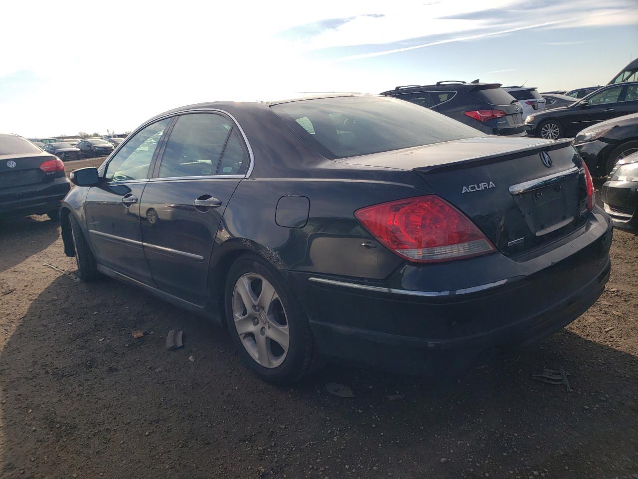 Image 2 of 2008 ACURA RL  2008 with VIN JH4KB16658C002467