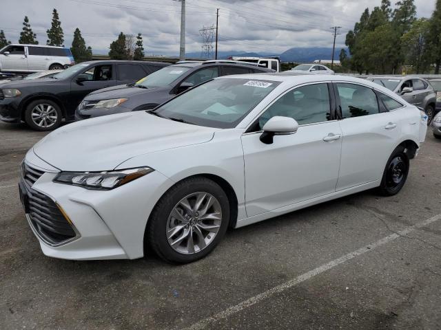Изображение 2019 TOYOTA AVALON XLE 2019