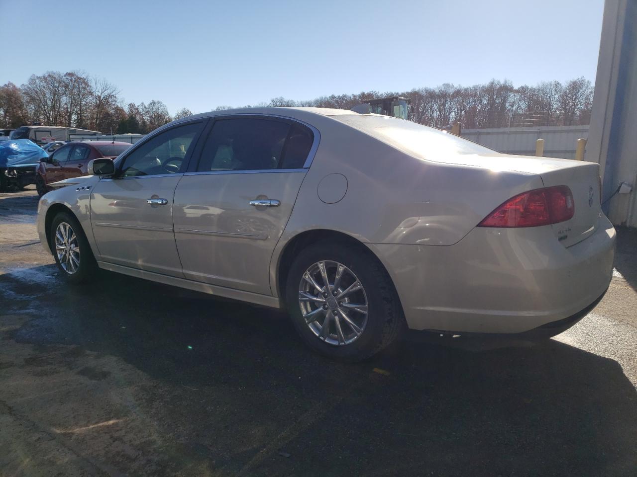 Obraz 2 z 2011 BUICK LUCERNE CXL 2011 z VIN 1G4HJ5EM0BU143045