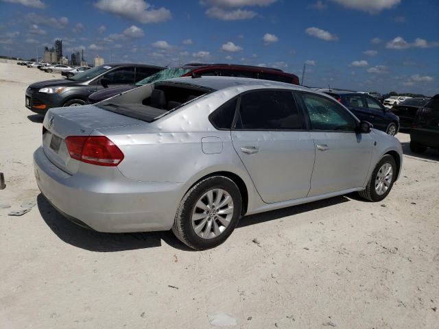 Obraz 3 z 2015 VOLKSWAGEN PASSAT S 2015 z VIN 1VWAS7A32FC021548