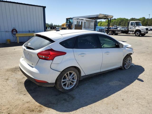 Image 3 of 2018 FORD FOCUS SE 2018 with VIN 1FADP3K29JL231823