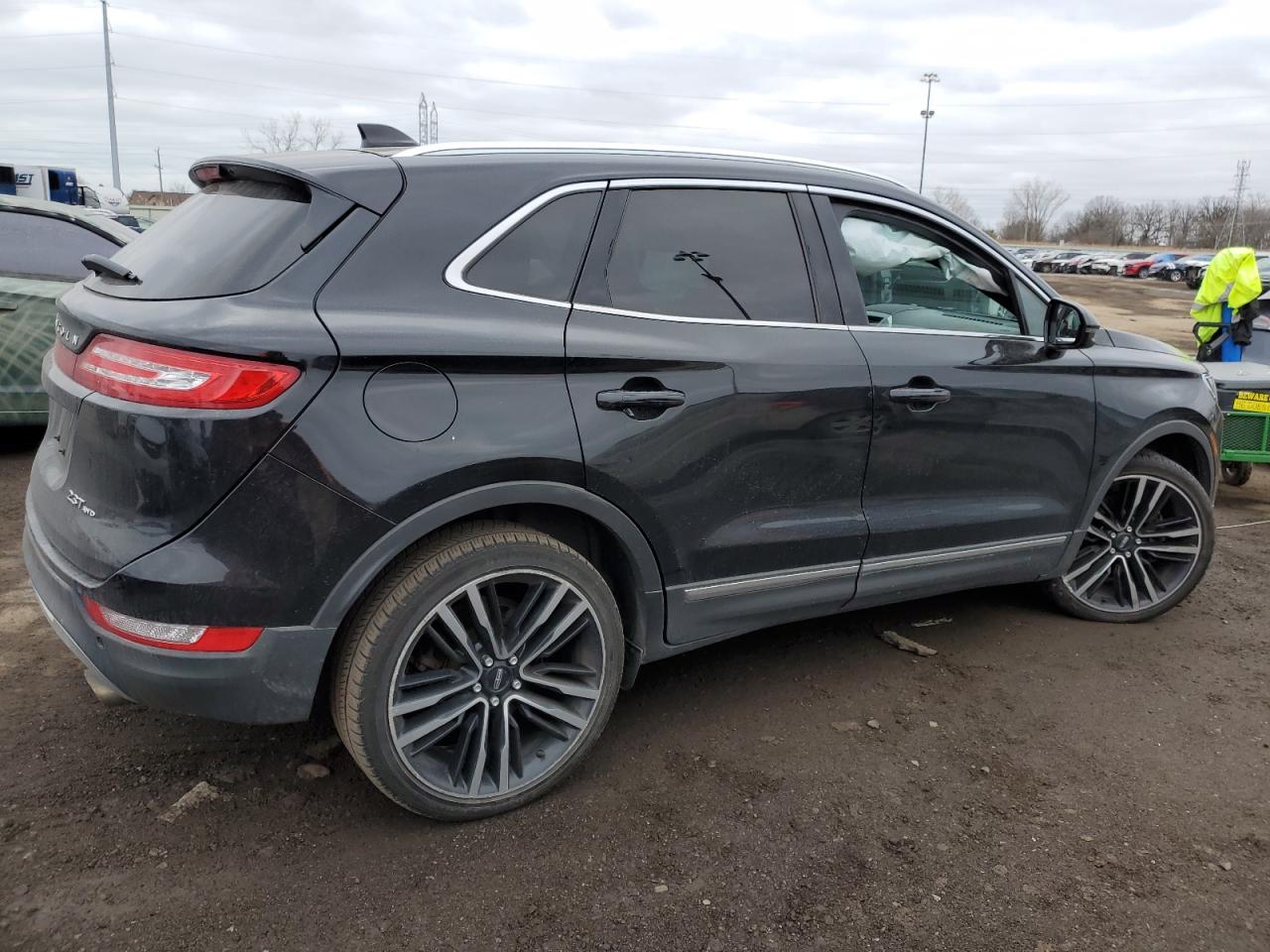 Image 3 of 2017 LINCOLN MKC RESERVE 2017 with VIN 5LMTJ3DHXHUL02212