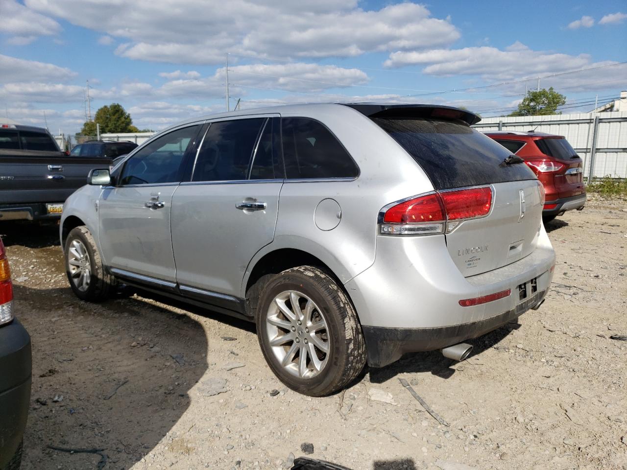 Image 2 of 2011 LINCOLN MKX  2011 with VIN 2LMDJ8JK4BBJ28059