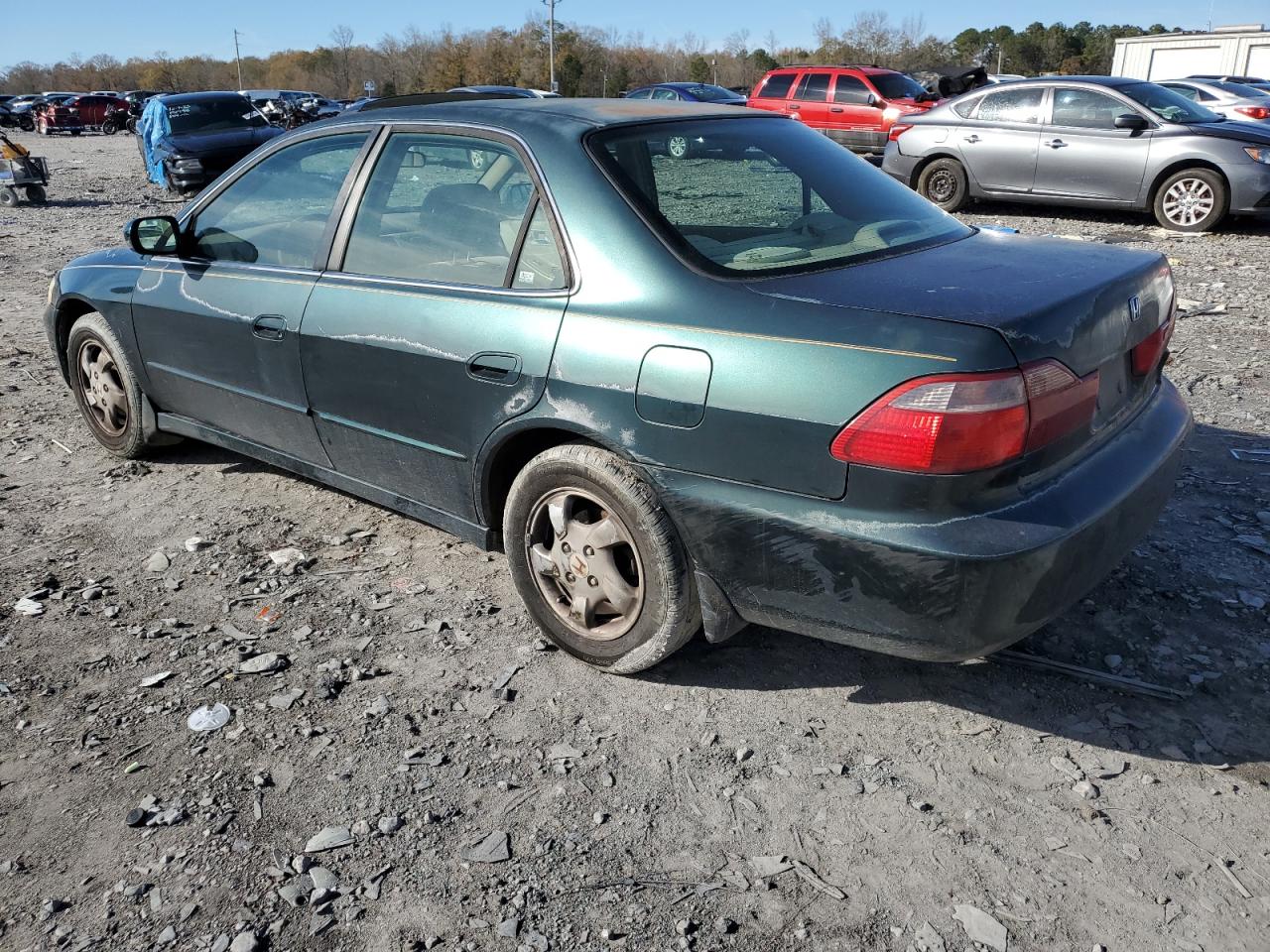 Image 2 of 1998 HONDA ACCORD EX 1998 with VIN 1HGCG5651WA266687