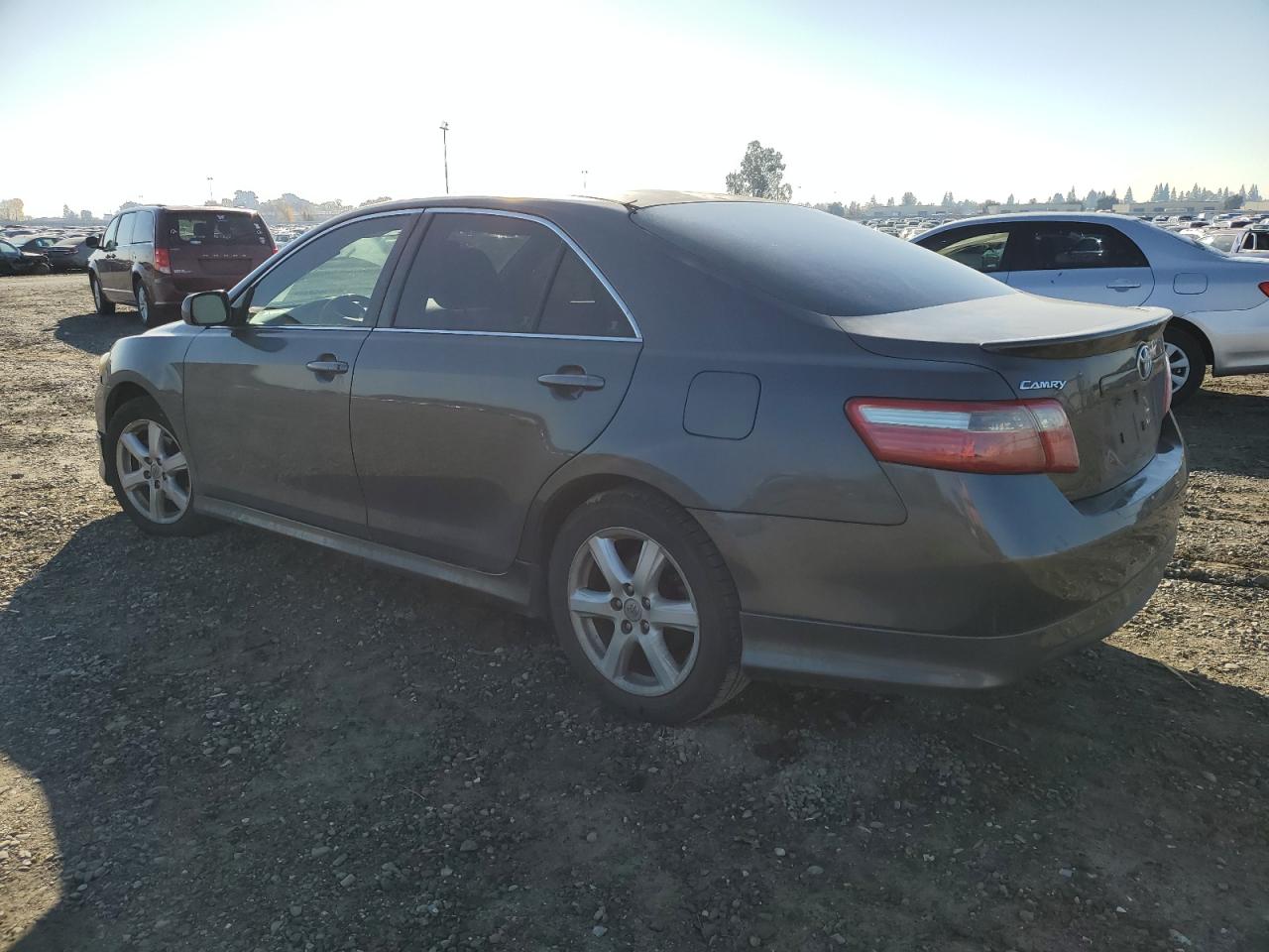 Изображение 2 2007 TOYOTA CAMRY CE 2007 с VIN 4T1BE46K97U093707