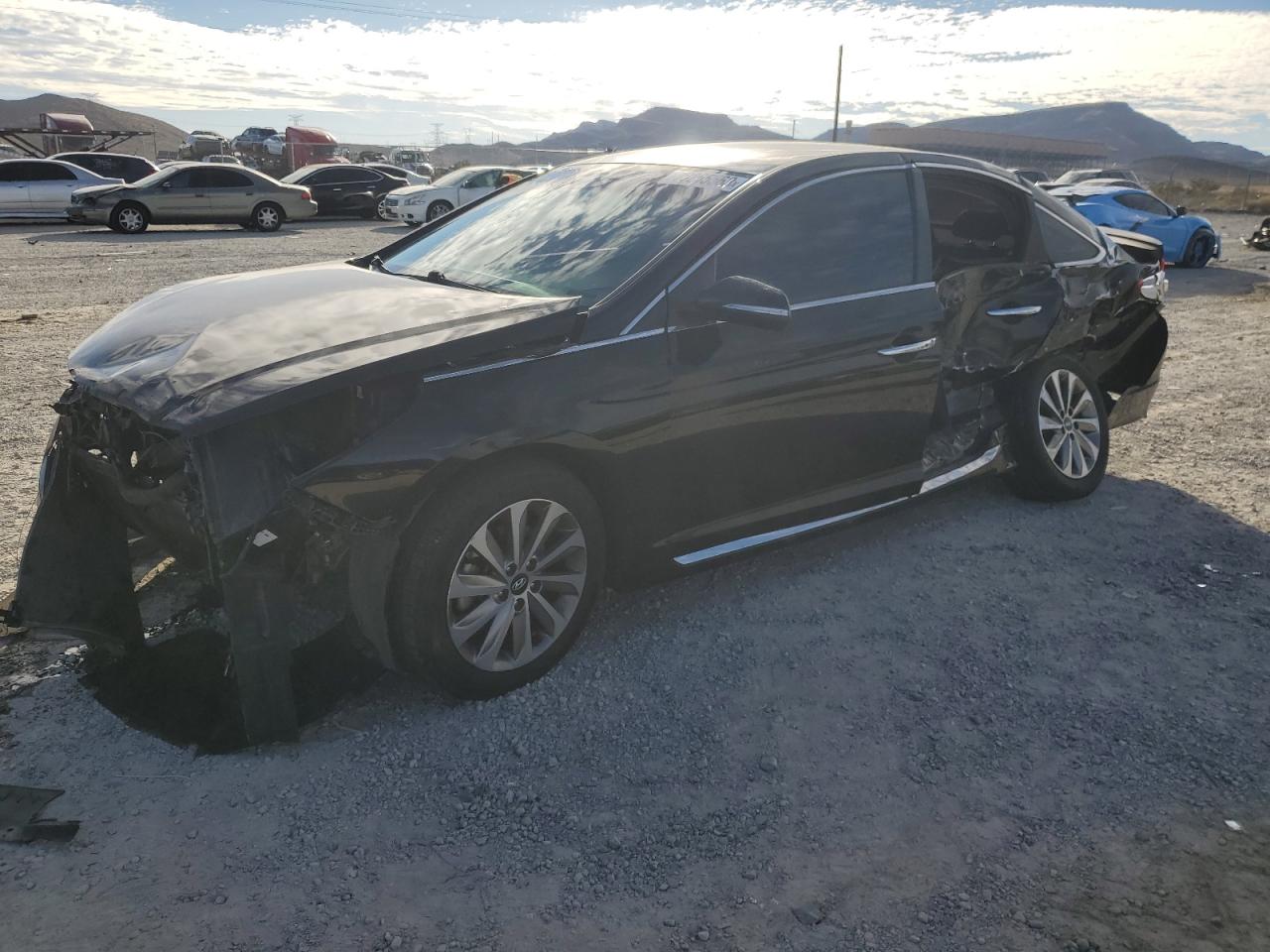 Image 1 of 2015 HYUNDAI SONATA SPORT 2015 with VIN 5NPE34AF9FH077257