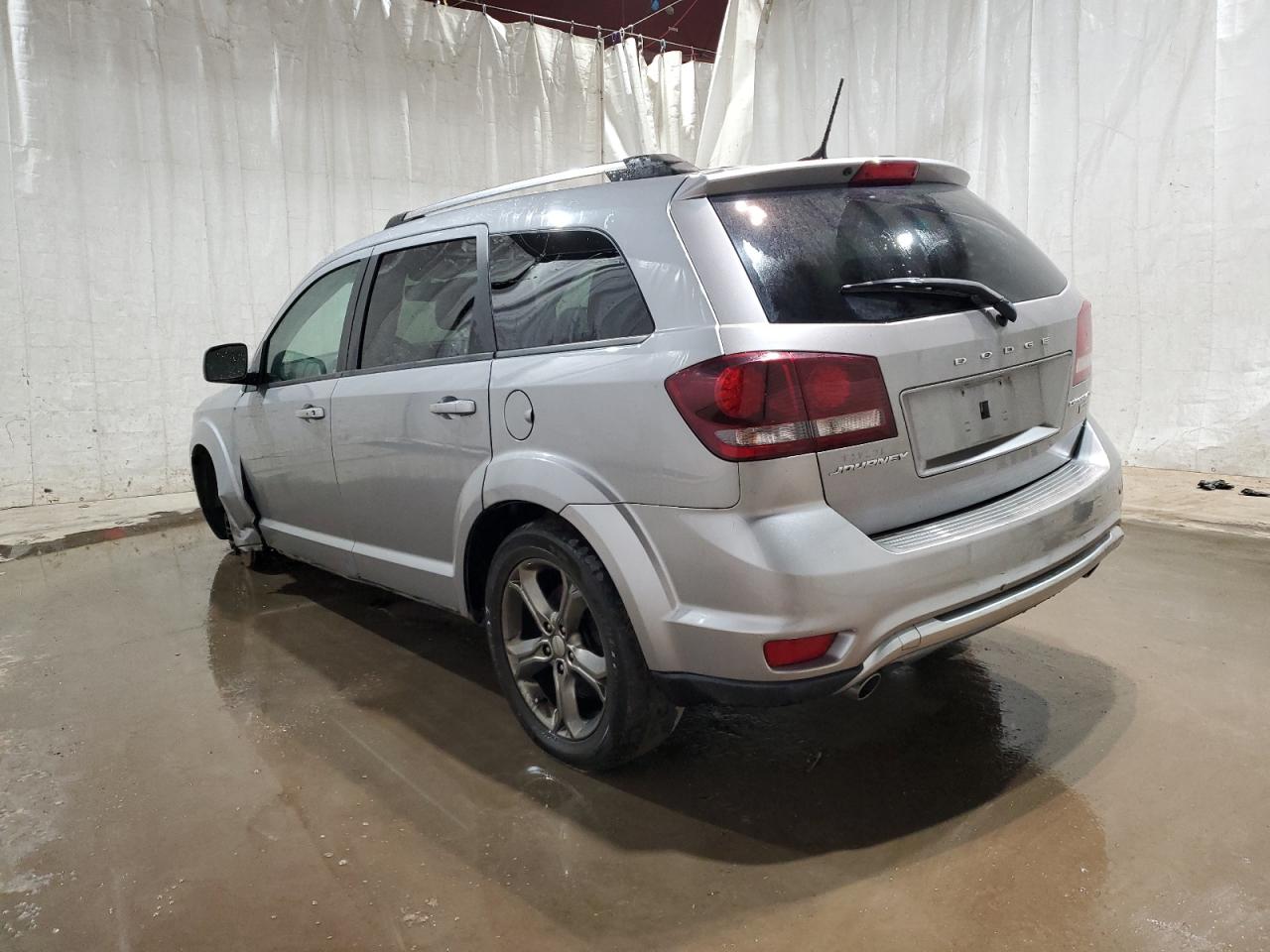 Image 2 of 2016 DODGE JOURNEY CROSSROAD 2016 with VIN 3C4PDCGG3GT194320