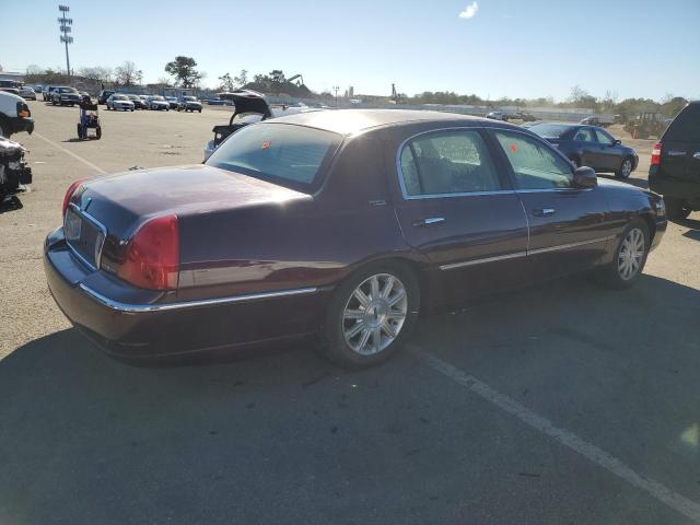 Image 3 of 2008 LINCOLN TOWN CAR SIGNATURE LIMITED 2008 with VIN 2LNHM82V48X640395