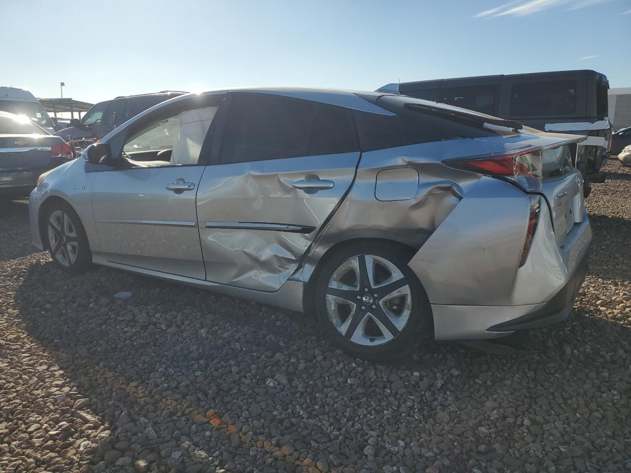 Изображение 2 2016 TOYOTA PRIUS  2016 с VIN JTDKARFU4G3021656