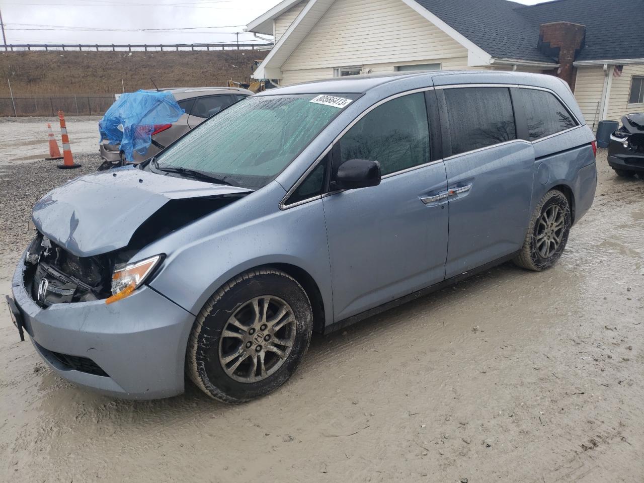 Image 1 of 2013 HONDA ODYSSEY EX 2013 with VIN 5FNRL5H40DB058734