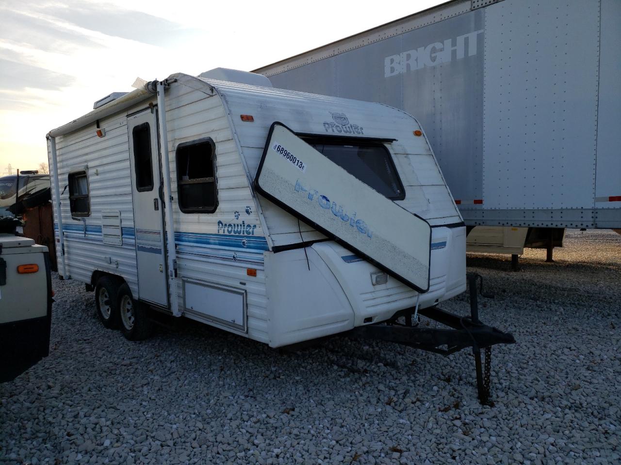 1996 FLEETWOOD PROWLER 1996 image