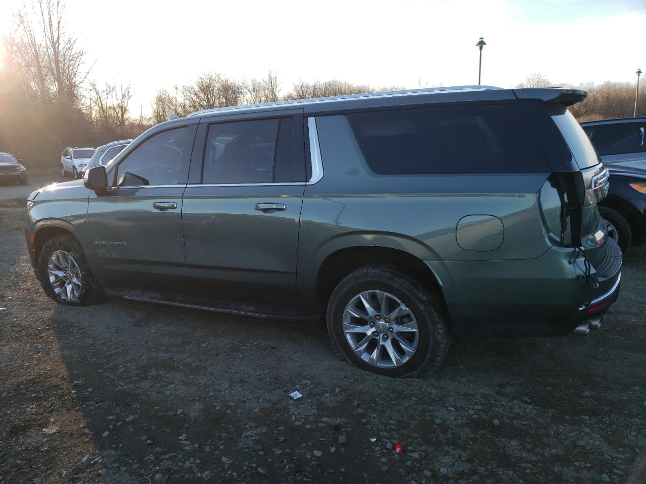 Image 2 of 2023 CHEVROLET SUBURBAN C1500 PREMIER 2023 with VIN 1GNSCFKD3PR138566