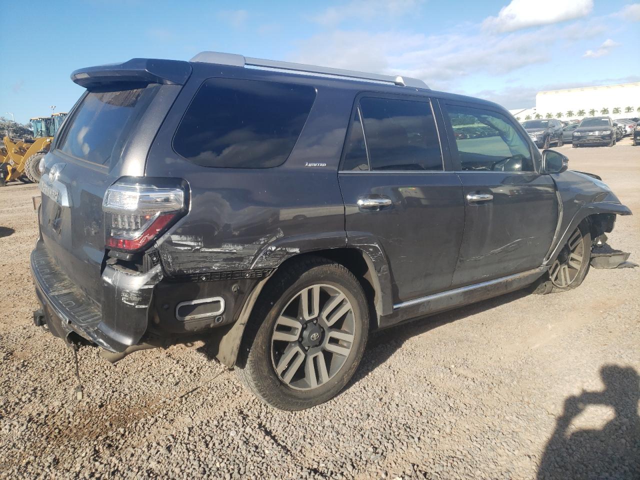 Image 3 of 2017 TOYOTA 4RUNNER SR5 2017 with VIN JTEZU5JR3H5150698