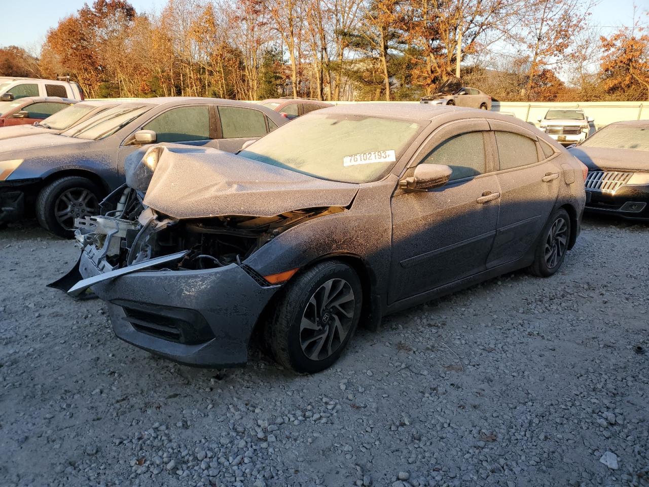 Obraz 1 z 2017 HONDA CIVIC EX 2017 z VIN 2HGFC2F7XHH541048