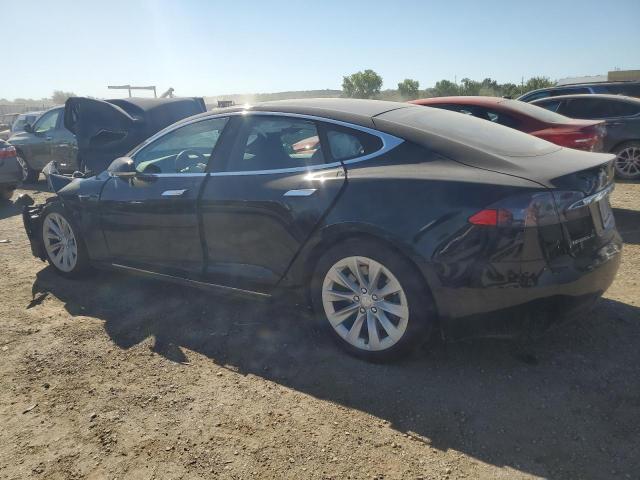 Obraz 2 z 2018 TESLA MODEL S  2018 z VIN 5YJSA1E26JF286459