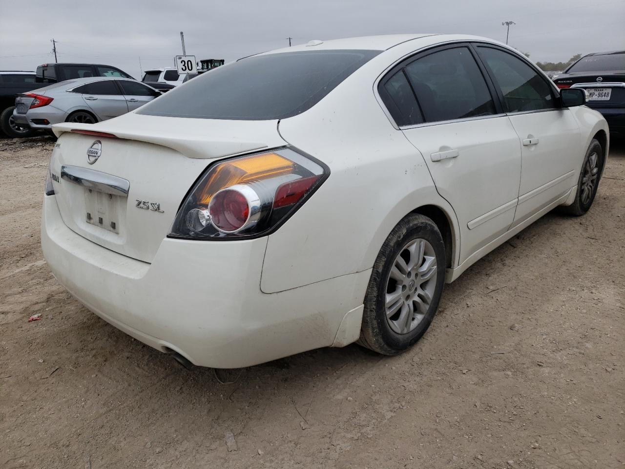 Obraz 3 z 2012 NISSAN ALTIMA BASE 2012 z VIN 1N4AL2AP9CN490471
