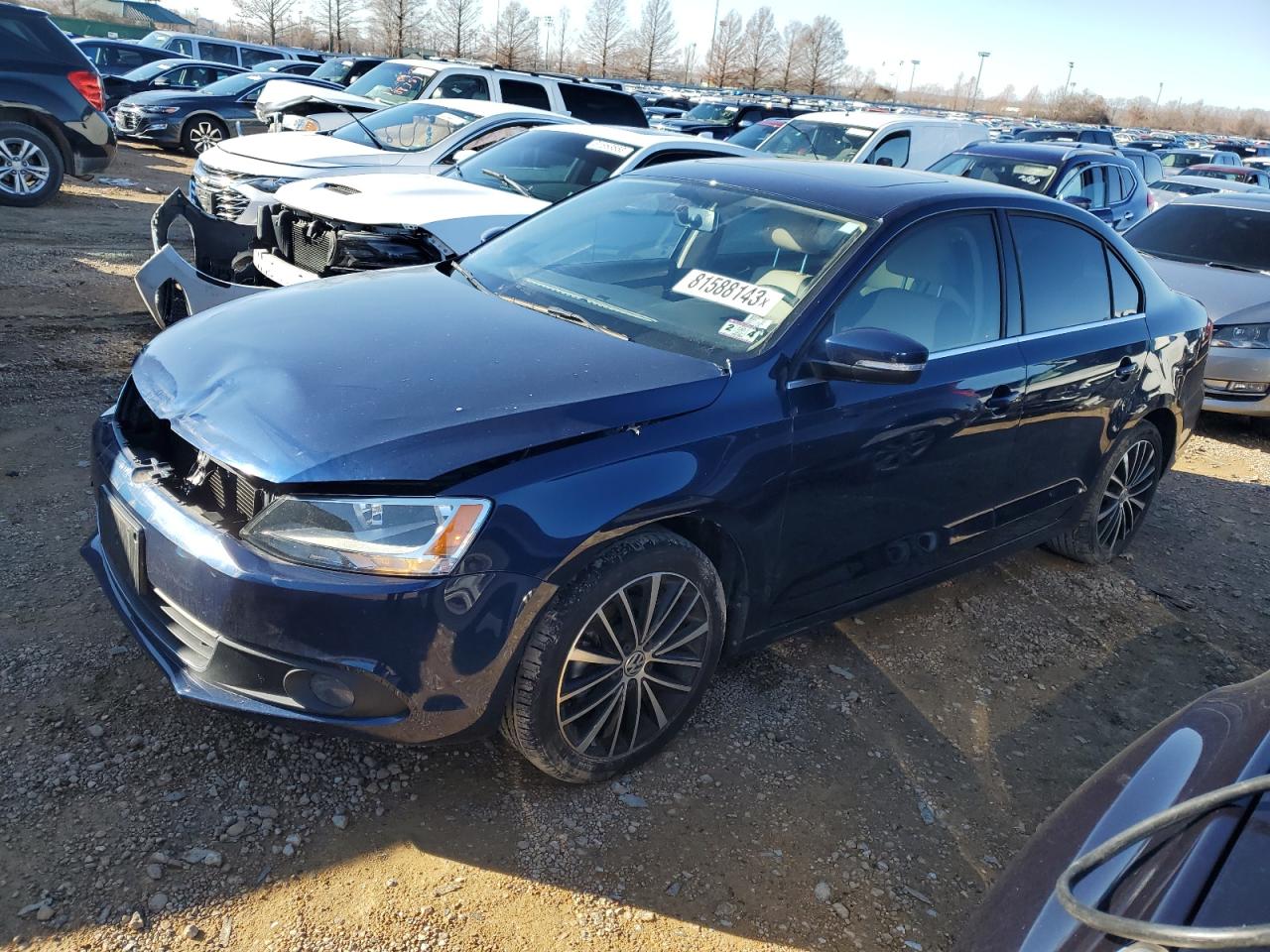 Image 1 of 2012 VOLKSWAGEN JETTA SEL 2012 with VIN 3VWLX7AJ6CM365077