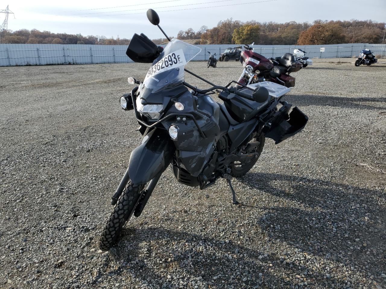 Image 2 of 2022 KAWASAKI KL650 L 2022 with VIN ML5KLEL19NDA06085