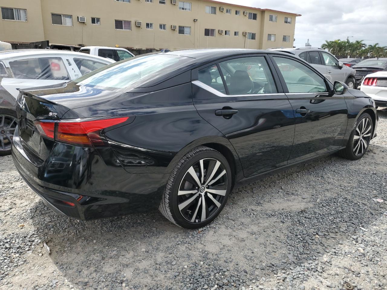 Изображение 3 2022 NISSAN ALTIMA SR 2022 с VIN 1N4BL4CV9NN406101