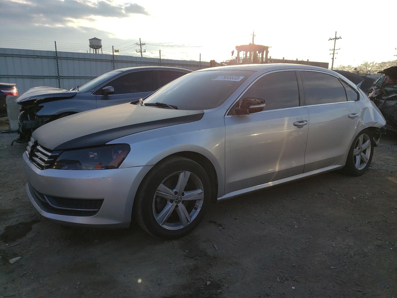 Изображение 2013 VOLKSWAGEN PASSAT SE 2013
