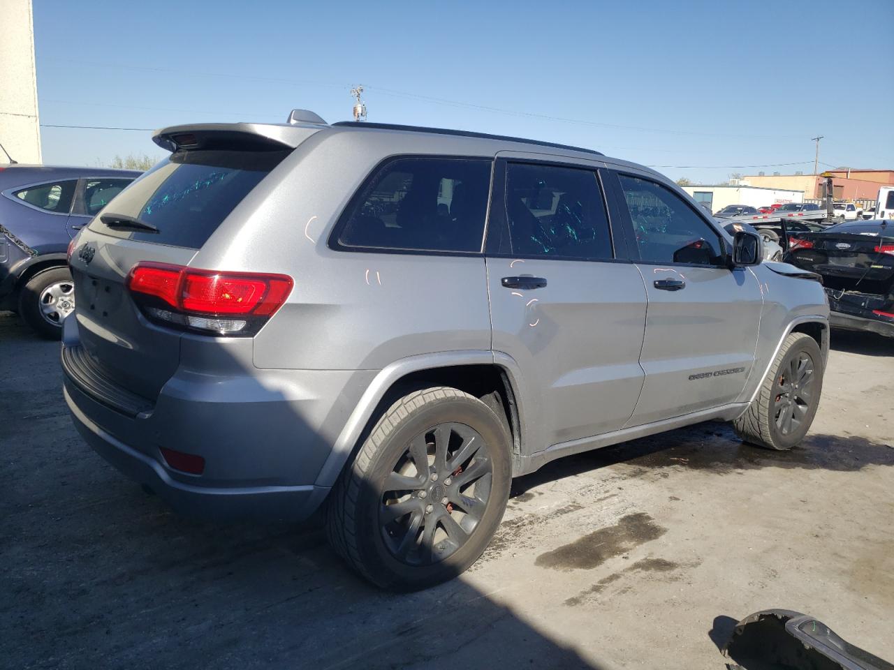 Image 3 of 2019 JEEP GRAND CHEROKEE LAREDO 2019 with VIN 1C4RJEAG5KC572180