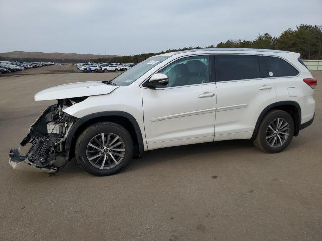 Изображение 2018 TOYOTA HIGHLANDER SE 2018