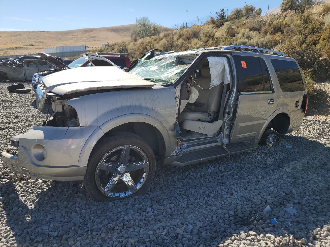 2004 LINCOLN NAVIGATOR  2004 image