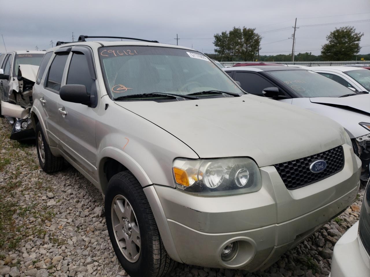 Image 1 of 2005 FORD ESCAPE LIMITED 2005 with VIN 1FMYU94115KC96121