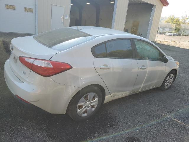 Image 3 of 2014 KIA FORTE LX 2014 with VIN KNAFK4A62E5135020