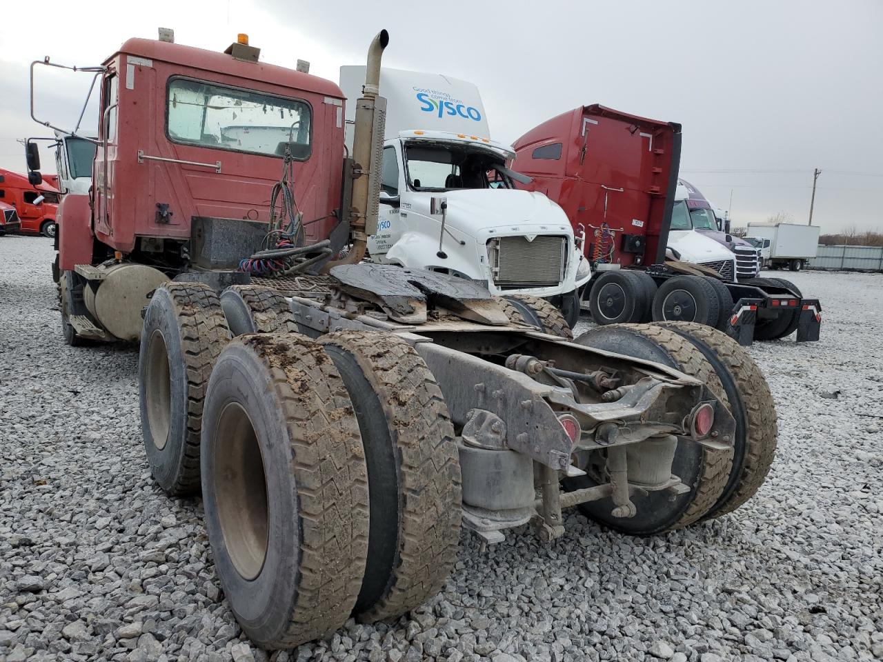 Изображение 3 1990 MACK 600 CH600 1990 с VIN 1M2AA13Y3LW006185