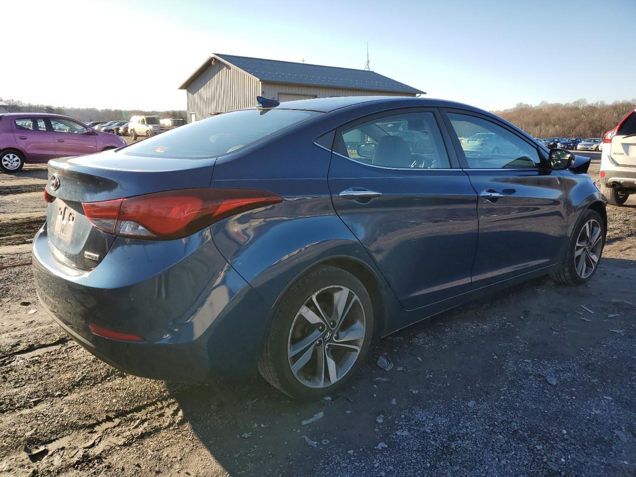 Image 3 of 2014 HYUNDAI ELANTRA SE 2014 with VIN KMHDH4AE1EU105637