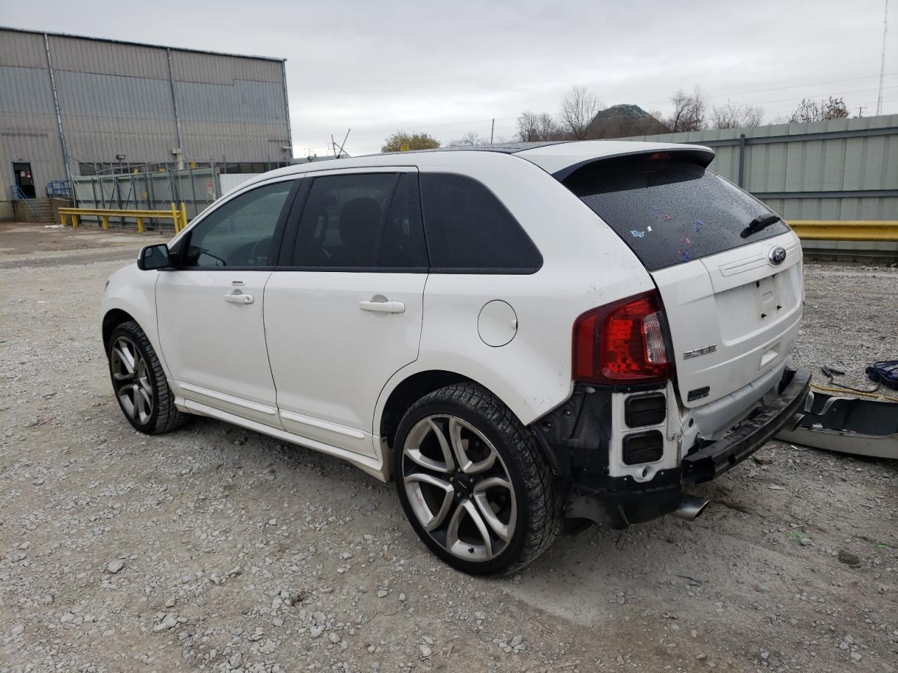 Image 2 of 2013 FORD EDGE SPORT 2013 with VIN 2FMDK4AK2DBC21182