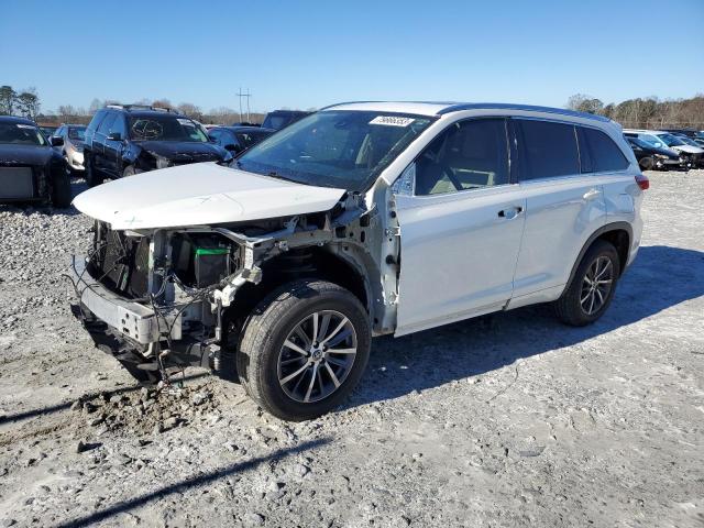Obraz 2017 TOYOTA HIGHLANDER SE 2017